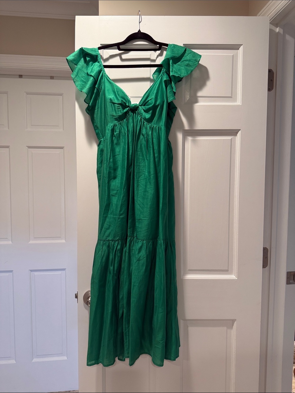 Emerald Green Ruffle Sleeve Midi Dress